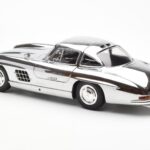 Mercedes 300 SL W198 Chroom Minichamps 1:18 B66040645 - image 7 of 8