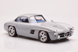Mercedes 300 SL W198 Gullwing By S-Klub Grijs GT Spirit 1:18 GT418 Hars — afbeelding 4 van 6