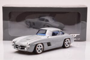 Mercedes 300 SL W198 Gullwing By S-Klub Grijs GT Spirit 1:18 GT418 Hars — afbeelding 6 van 6