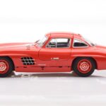 Mercedes 300 SL W198 Gullwing Rood Minichamps 1:18 - image 4 of 8