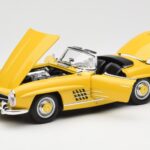 Mercedes 300 SL W198 Roadster Geel Norev 1:18 B66040669 - image 2 of 8