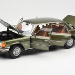 Mercedes 450SEL 6.9 W116 Groen Metallic Norev 1:18 183455 - image 2 of 8