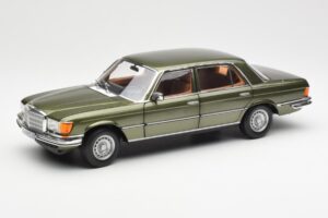 Mercedes 450SEL 6.9 W116 Groen Metallic Norev 1:18 183455