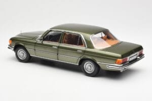 Mercedes 450SEL 6.9 W116 Groen Metallic Norev 1:18 183455 Metaal — afbeelding 7 van 8