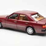 Mercedes 500E W124 Rood Metallic Dealer Editie Norev 1:18 B66040699 - image 7 of 8