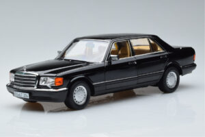 Mercedes 560 SEL W126 Zwart Norev 1:18