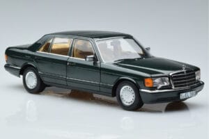 Mercedes 560 SEL W126 Donkergroen Metallic Norev 1:18 B66040682 Metaal — afbeelding 5 van 7