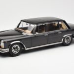 Mercedes 600 SWB W100 Zwart KK-Scale 1:18 180601
