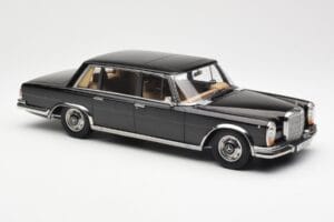 Mercedes 600 SWB W100 Zwart KK-Scale 1:18 180601 Metaal — afbeelding 4 van 6