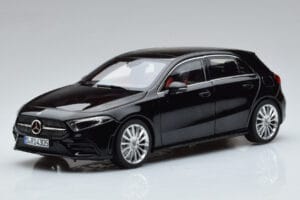 Mercedes A-Class W177 AMG Line Norev 1:18 183861 Metaal