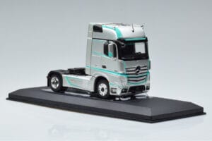 Mercedes Actros MP4 Racing Edition IXO 1:43 TR091 Metaal — afbeelding 4 van 6