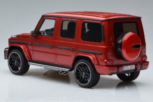 Mercedes AMG G63 W464 Asia Edition Rood GT Spirit 1:18 CLDC010 Hars — afbeelding 5 van 6