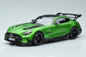 Mercedes AMG GT C190 Black Series Groen Hell Magno Gelimiteerde Editie Norev 1:18 183903 Metaal