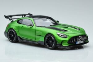 Mercedes AMG GT C190 Black Series Groen Hell Magno Gelimiteerde Editie Norev 1:18 183903 Metaal — afbeelding 5 van 7