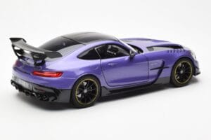 Mercedes AMG GT Black Series Paars Asia Exclusive Norev 1:18 183907 Metaal — afbeelding 3 van 8