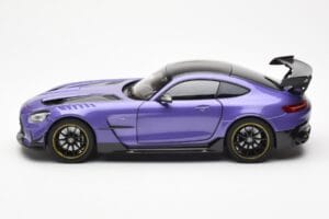 Mercedes AMG GT Black Series Paars Asia Exclusive Norev 1:18 183907 Metaal — afbeelding 4 van 8