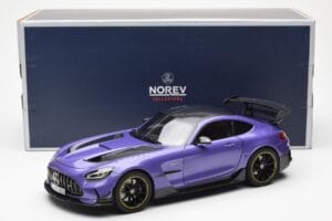 Mercedes AMG GT Black Series Paars Asia Exclusive Norev 1:18 183907 Metaal — afbeelding 8 van 8