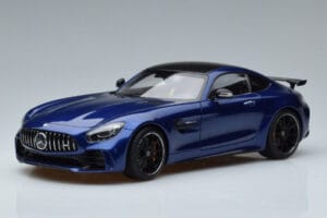 Mercedes AMG GT R C190 Briljantblauw AUTOart 1:18 76334 Metaal