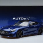 Mercedes AMG GT R C190 Briljantblauw AUTOart 1:18 76334 Metaal - image 7 of 7