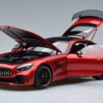 Mercedes AMG GT R C190 Kardinaalrood AUTOart 1:18 76331 Metaal - image 2 of 7