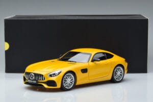 Mercedes AMG GT S Solarbeam Norev 1:18 B66960410 Metaal — afbeelding 7 van 7