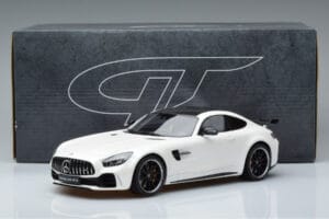 Mercedes AMG GT R Wit GT Spirit 1:18 KJ021 Hars — afbeelding 6 van 6