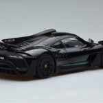 Mercedes AMG One Zwart NZG 1:18 - image 4 of 9