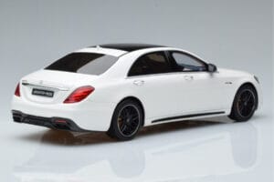 Mercedes AMG S63 W222 Diamond Wit GT Spirit 1:18 B66965714 Hars — afbeelding 2 van 6