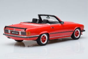 Mercedes AMG SL500 R107 Rood Otto 1:18 OT962 Hars — afbeelding 2 van 6