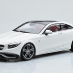 Mercedes Brabus 900 S-Class C222 Coupe Polar Wit GT Spirit 1:18