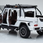Mercedes Brabus G800 W464 Adventure XLP Polar Wit Almost Real 1:18 - image 5 of 8