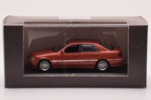Mercedes C-Class W202 C220 Oranje Metallic Dealer Edition Minichamps 1:43 B66005747 Metaal — afbeelding 4 van 4