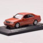 Mercedes C-Class W202 C240 Oranje Metallic Minichamps 1:43 - image 2 of 4