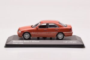 Mercedes C-Class W202 C240 Oranje Metallic Minichamps 1:43 430037000