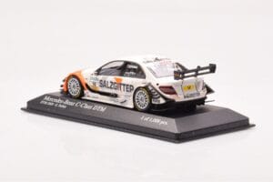 Mercedes C-Class W204 DTM Team AMG Mercedes #10 G. Paffett DTM 2009 Minichamps 1:43 400093910 Metaal — afbeelding 3 van 4