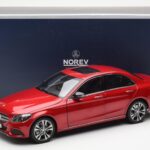 Mercedes C-Class W205 Rood Metallic Asia Exclusive Norev 1:18 - image 8 of 8