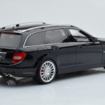 Mercedes C63 AMG S204 T-Model Zwart GT Spirit 1:18 - image 2 of 6
