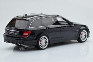 Mercedes C63 AMG S204 T-Model Zwart GT Spirit 1:18 GT760 Hars — afbeelding 2 van 6