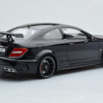 Mercedes C63 AMG W204 Black Series Zwart GT Spirit 1:18 - image 2 of 7
