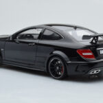 Mercedes C63 AMG W204 Black Series Zwart GT Spirit 1:18 - image 5 of 7