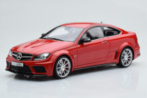 Mercedes C63 AMG W204 Black Series Rood GT Spirit 1:18