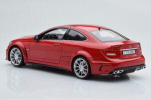 Mercedes C63 AMG W204 Black Series Rood GT Spirit 1:18 GT065 Hars — afbeelding 5 van 6