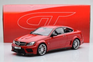 Mercedes C63 AMG W204 Black Series Rood GT Spirit 1:18 GT065 Hars — afbeelding 6 van 6