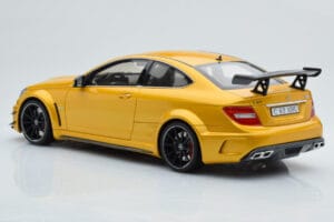 Mercedes C63 AMG W204 Black Series Goud GT Spirit 1:18 GT034 Hars — afbeelding 5 van 6