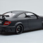 Mercedes C63 AMG W204 Black Series Mat Zwart GT Spirit 1:18 - image 2 of 6
