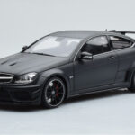 Mercedes C63 AMG W204 Black Series Mat Zwart GT Spirit 1:18