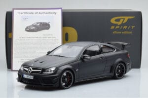 Mercedes C63 AMG W204 Black Series Mat Zwart GT Spirit 1:18 GT843 Hars — afbeelding 6 van 6