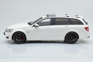 Mercedes C63 AMG S204 T-Model Wit GT Spirit 1:18 GT147 Hars — afbeelding 3 van 8