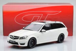 Mercedes C63 AMG S204 T-Model Wit GT Spirit 1:18 GT147 Hars — afbeelding 8 van 8