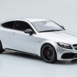 Mercedes C63S AMG C205 Coupe Zilver GT Spirit 1:18 - image 4 of 6